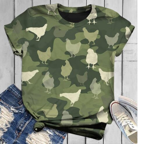 Chicken in Green Camo 3D Tshirt