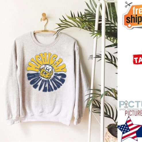 Vintage Michigan Wolverines Looney Tunes Crewneck Shirt