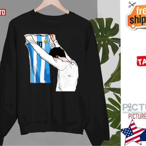 Lionel Messi Holding His Argentina Copa America Sweater