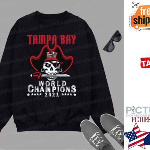 Tampa Bay Buccaneers Champion shirt