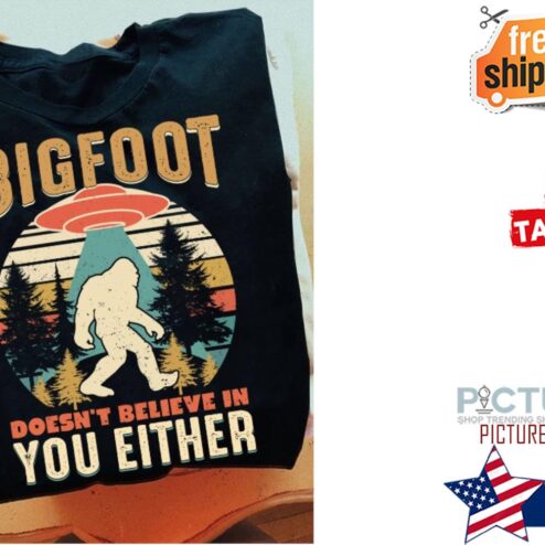 Alien Bigfoot doesn't believe in you either retro sunset vintage shirt