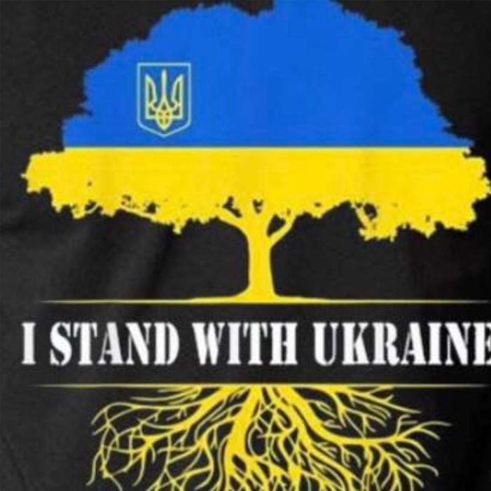 I Stand With Ukraine Big Tree Ukraine Flag Support Shirt