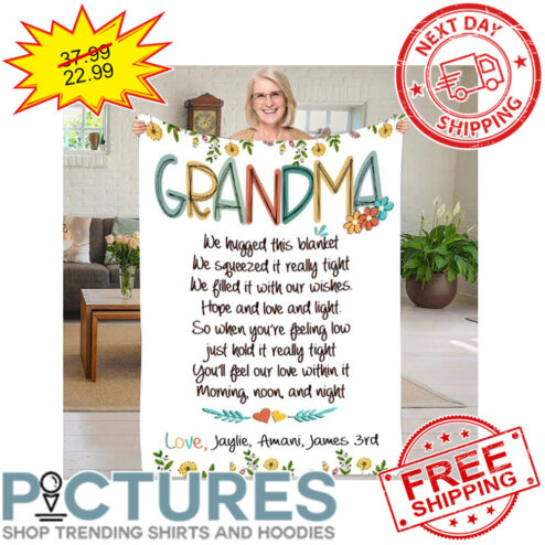 Personalized Grandma We Hugged This Custom Name Grandkids Mother's Day Blanket