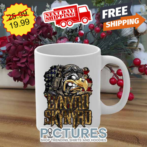 Lynyrd Skynyrd Member Falcon Smoking Vintage Mug