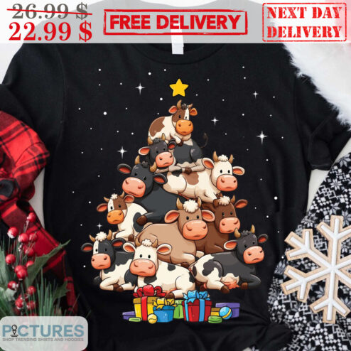 Cows Pine Tree Merry Christmas Cute Shirt
