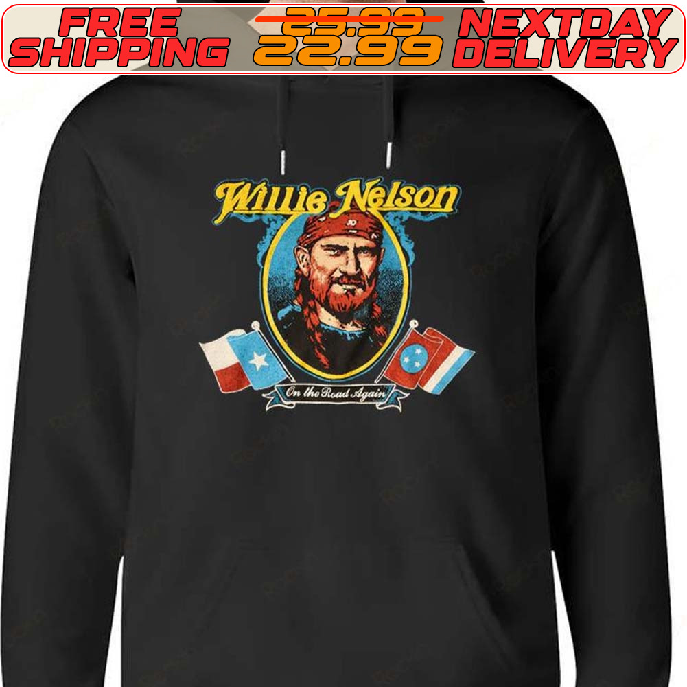 Kelly Clarkson Wearing Willie Nelson Shirt