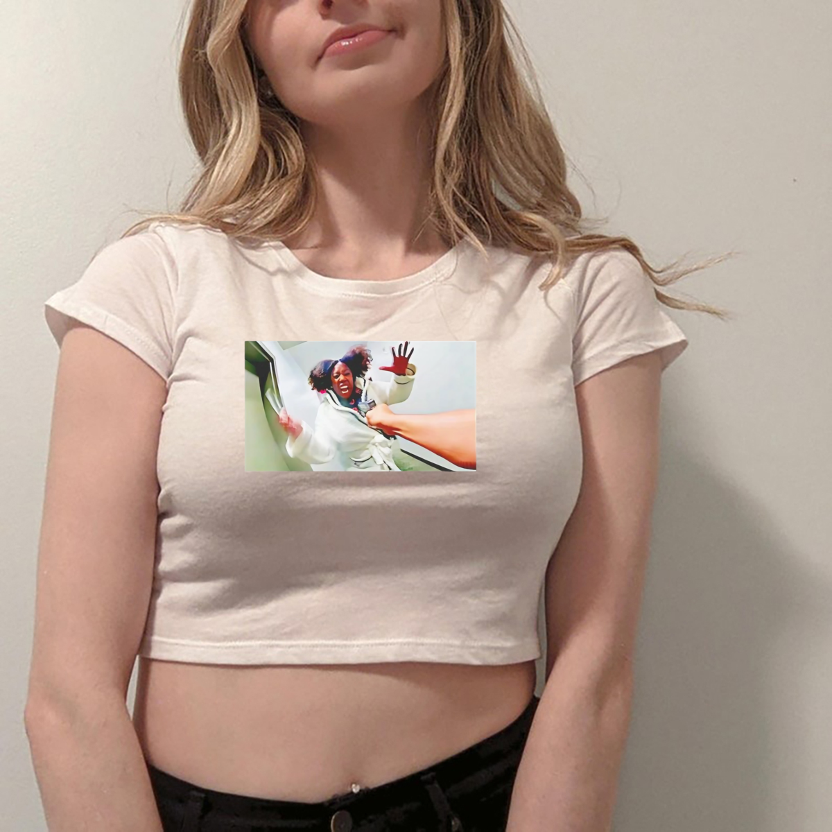 Knife-Wielding Woman Slashes Virginia Police Officer Shirt