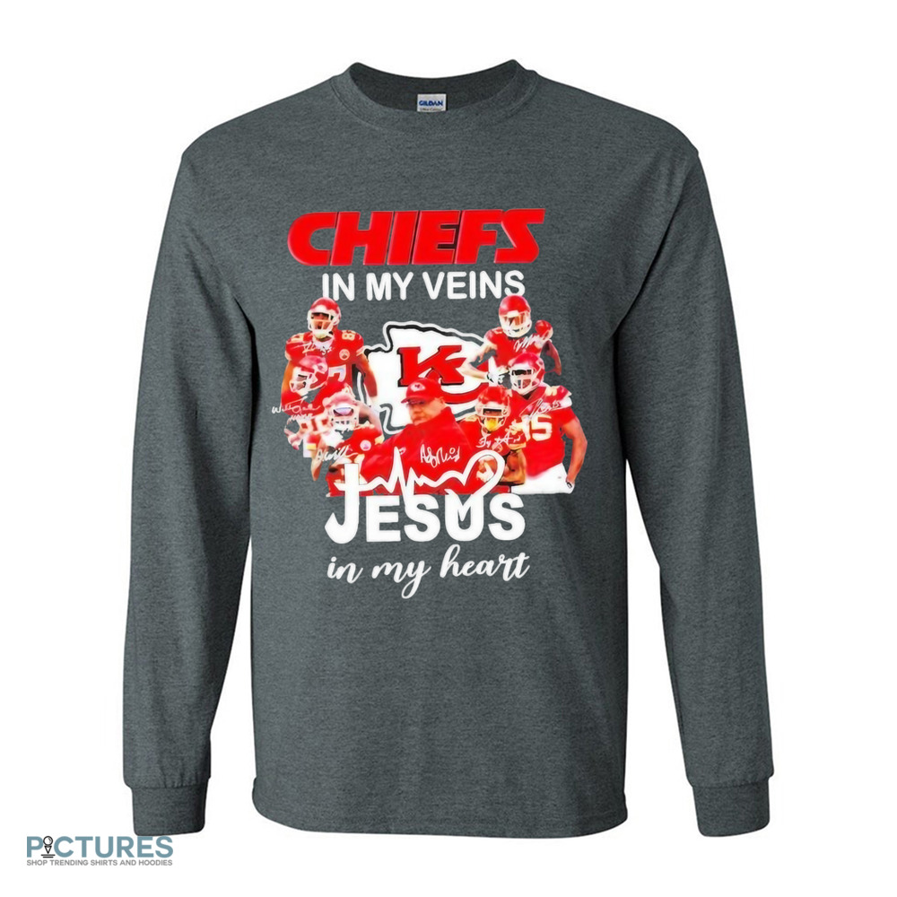 Kansas City Chiefs In My Veins Jesus In My Heart Super Bowl LVII Champions Signatures Shirt