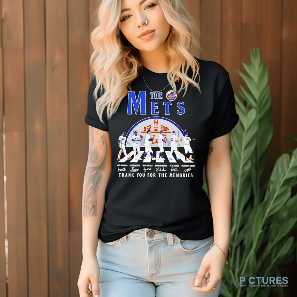The Rockets 1967 2025 thank you for the memories signatures shirt