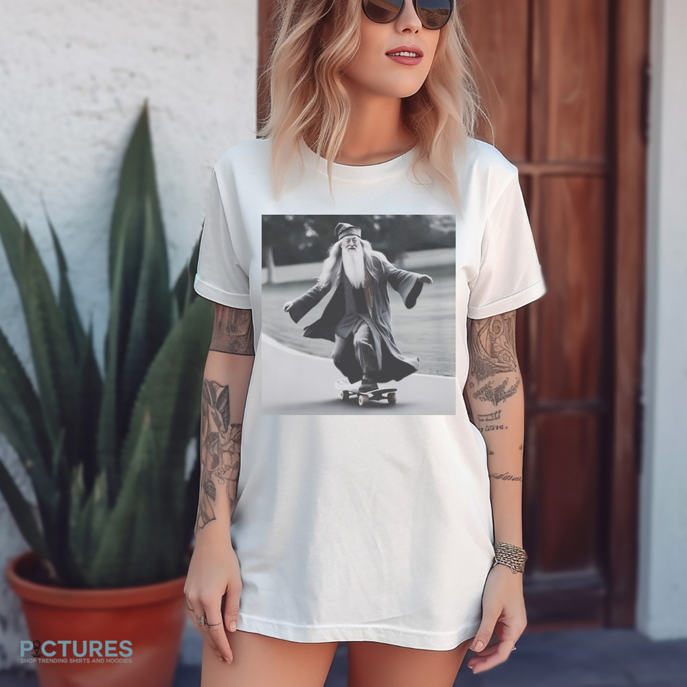 Professor Dumbledore skateboarding Harry Potter Shirt Professor Dumbledore skateboarding Harry Potter Shirt