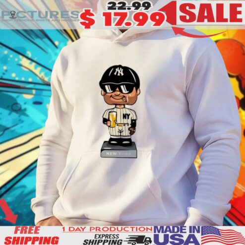New York Yankees Beer Sunglasses Cigarette Cartoon Baseball Statue Shirt