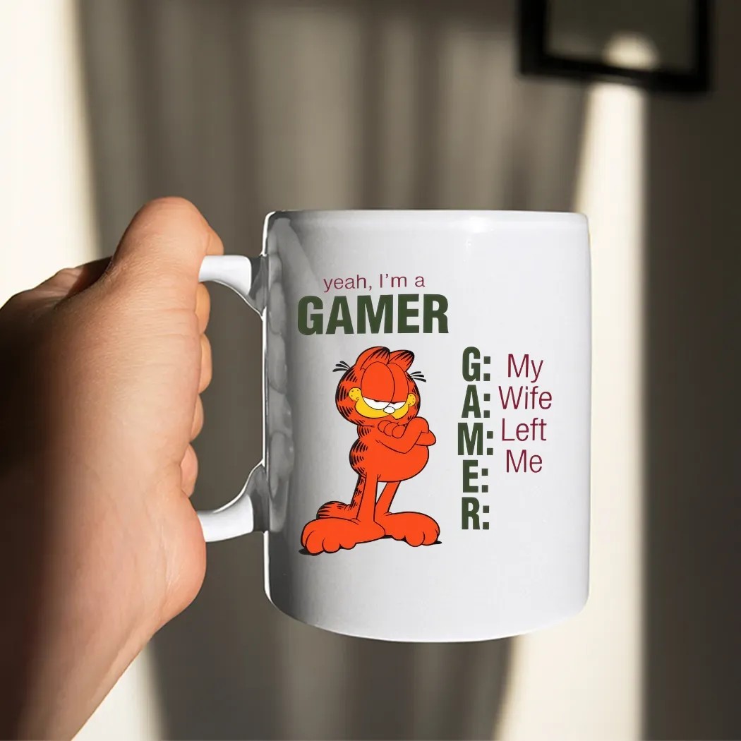 Garfield Yeah I'm A Gamer My Wife Left Me Meme T Shirt