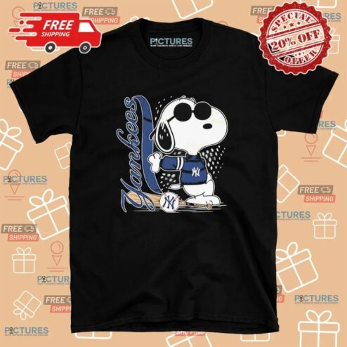 Snoopy The Peanuts New York Yankees Baseball Fan T Shirt