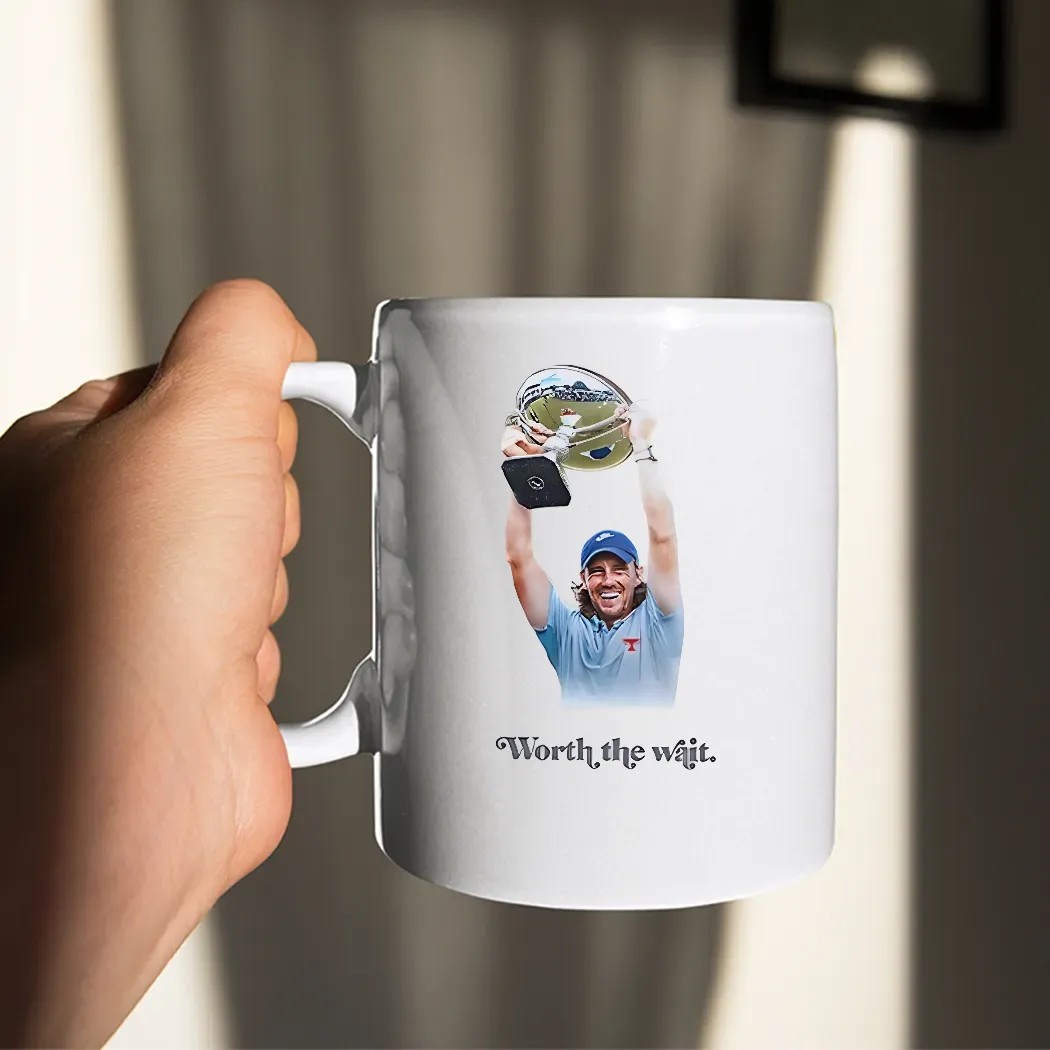 Tommy Fleetwood Worth The Wait Pga Tour Champion 2025 T Shirt