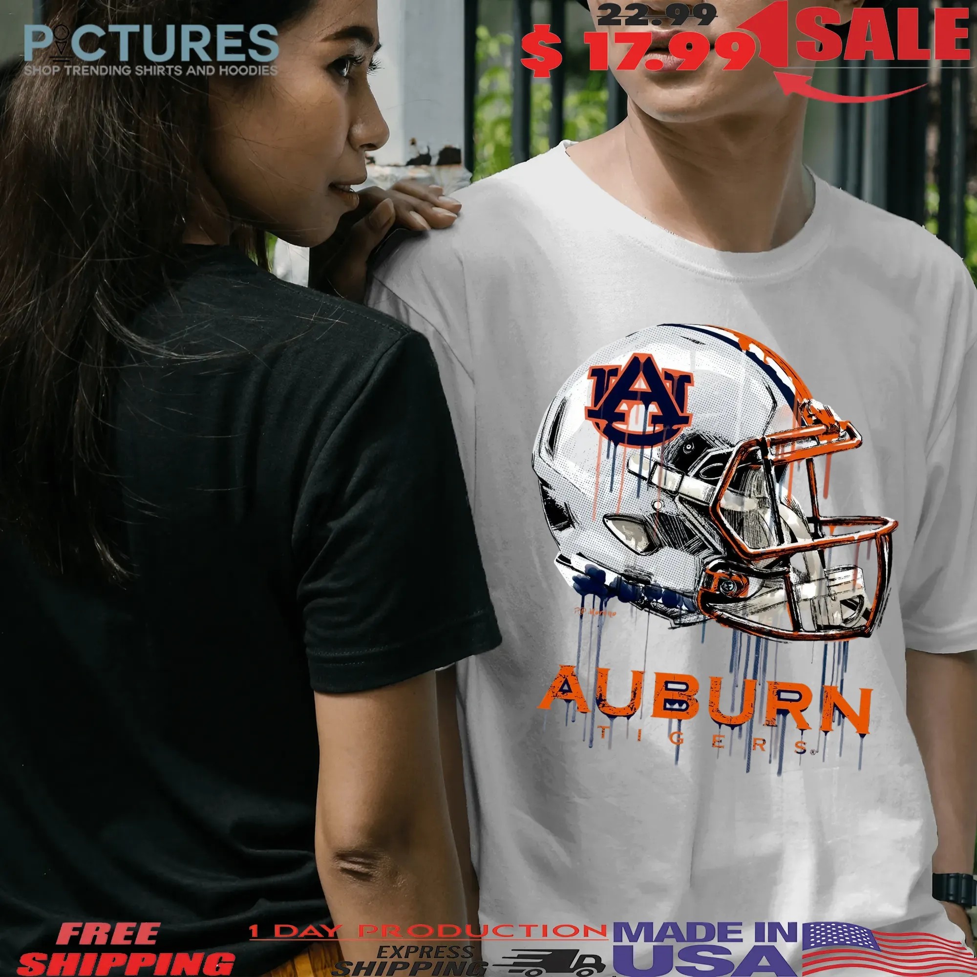 Auburn University Tigers Original Dripping Football Helmet Vintage T Shirt