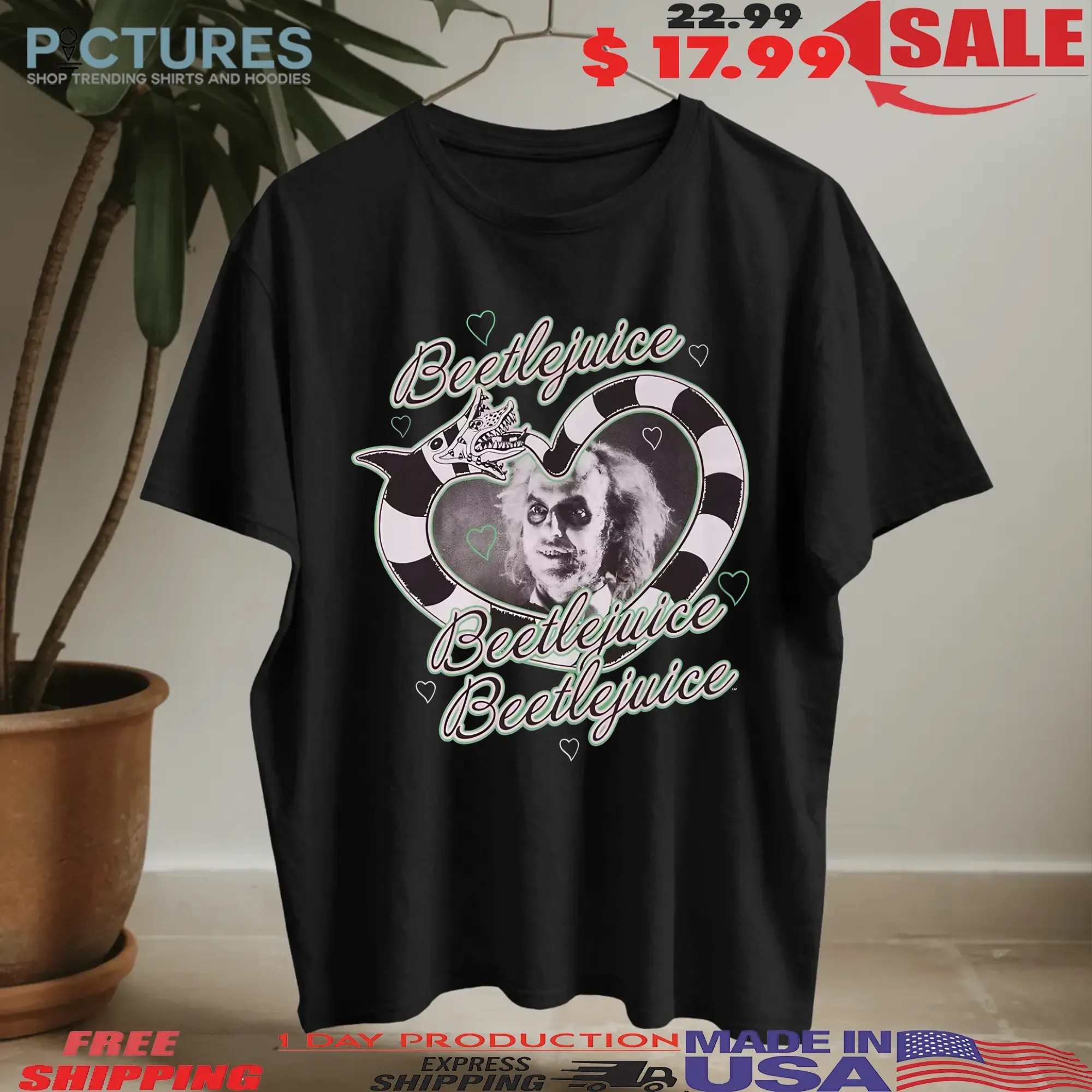 Beetlejuice Sandworm Heart Portrait Halloween T Shirt