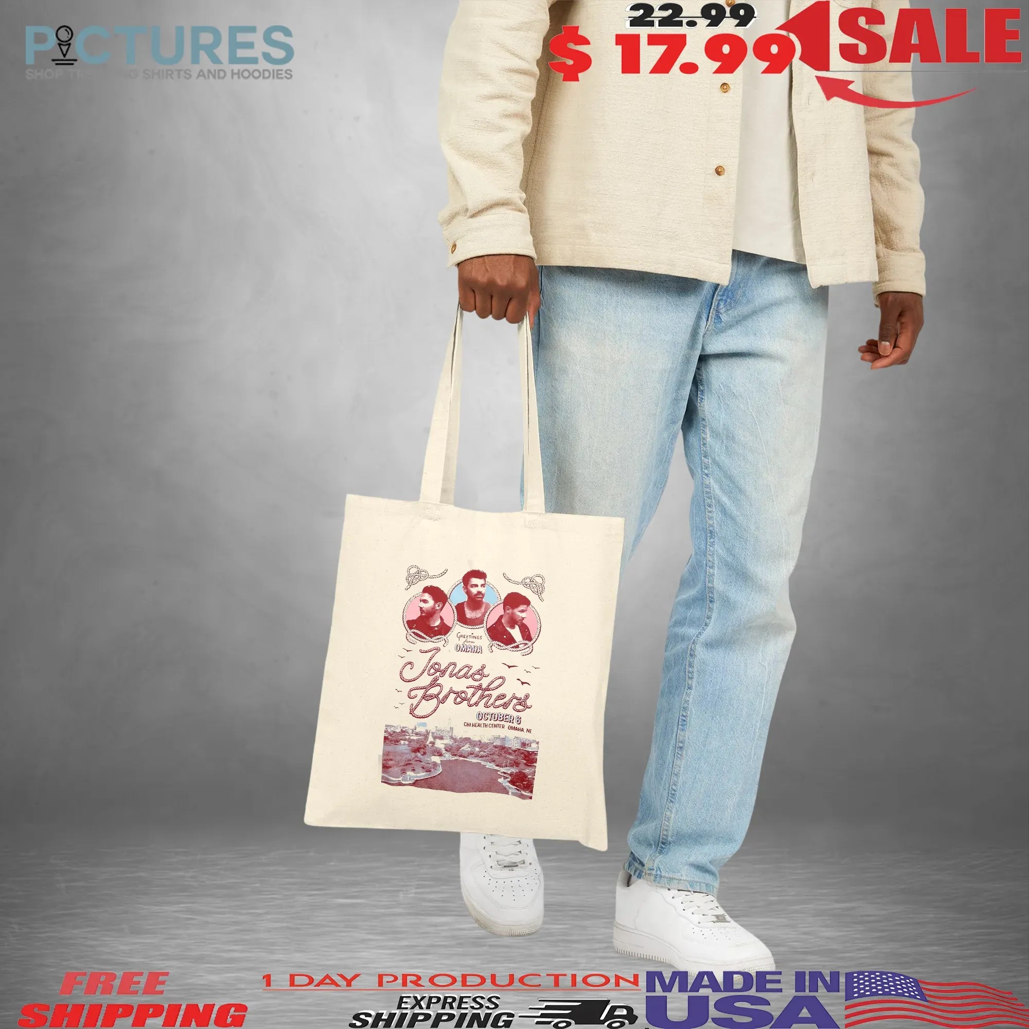 Jonas Brothers Oct 6 2025 Chi Health Center Omaha Ne Poster T-shirt