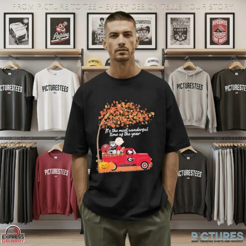 Snoopy And Charlie Brown The Peanuts Georgia Bulldogs Fall It’s The Most Wonderful Time Of The Year Mashup T Shirt