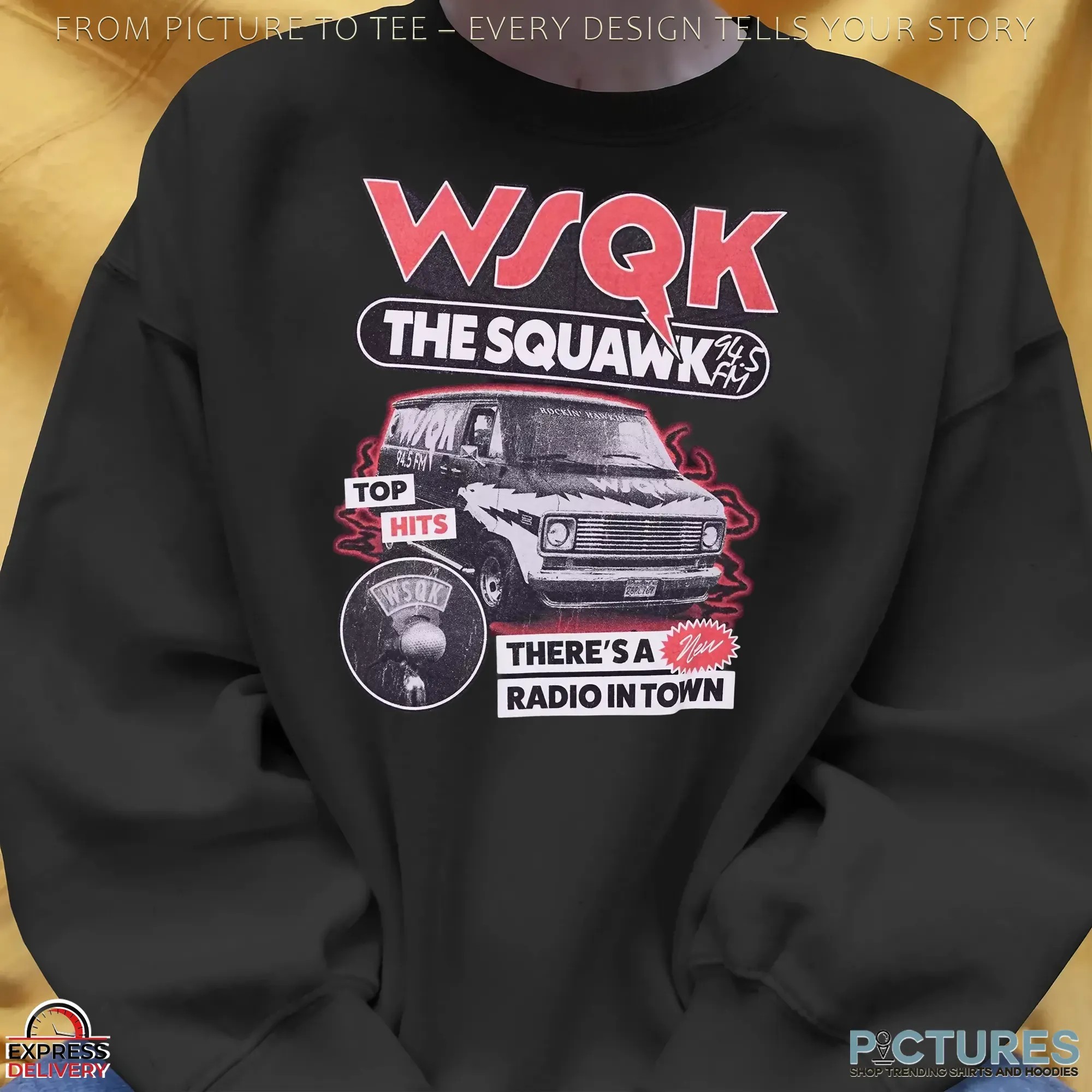 Stranger Things The Squawk There's A Radio In Town Top Hit T Shirt