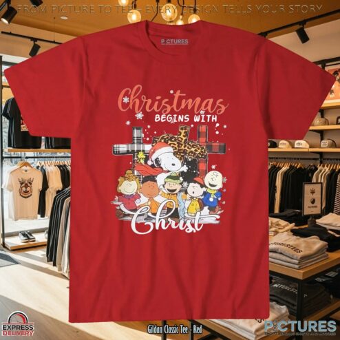 Charlie Brown Snoopy The Peanuts Friends Christmas Begins with Christ T Shirt