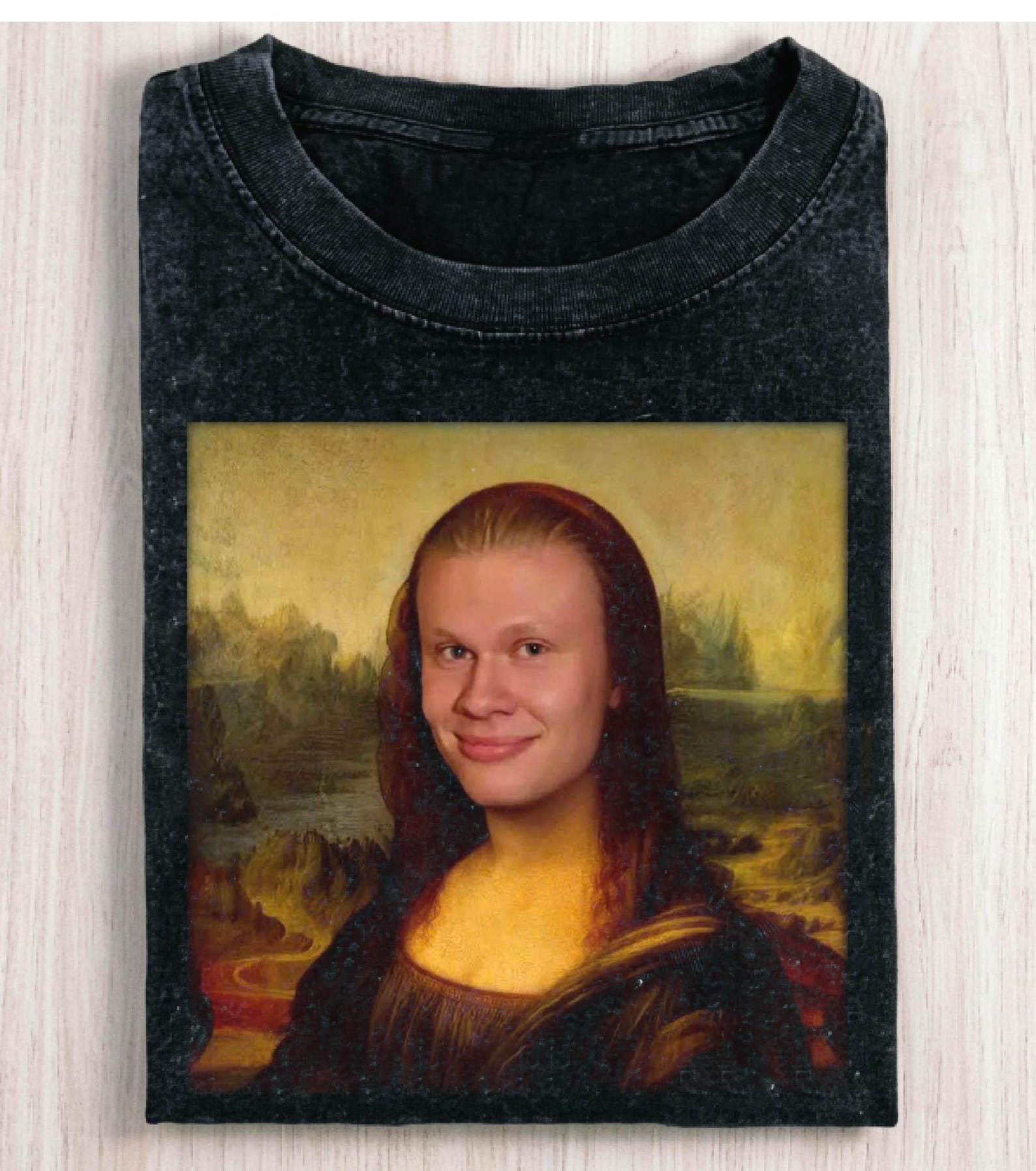 Funny Mona Lisa Parody Meme Shirt - Vintage Mineral Wash Tee