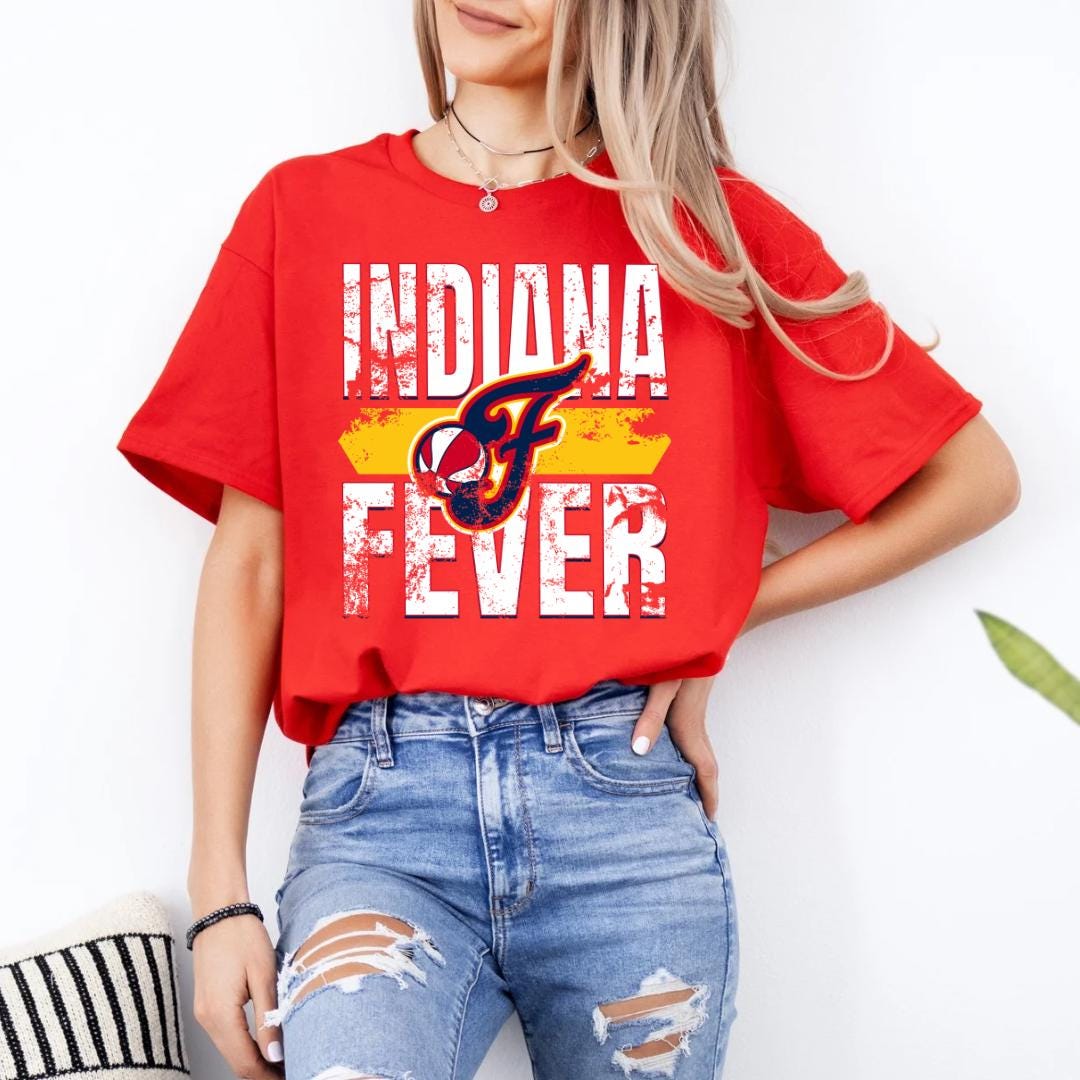Vintage Indiana Fever T-Shirt - Distressed WNBA Fan Graphic Tee