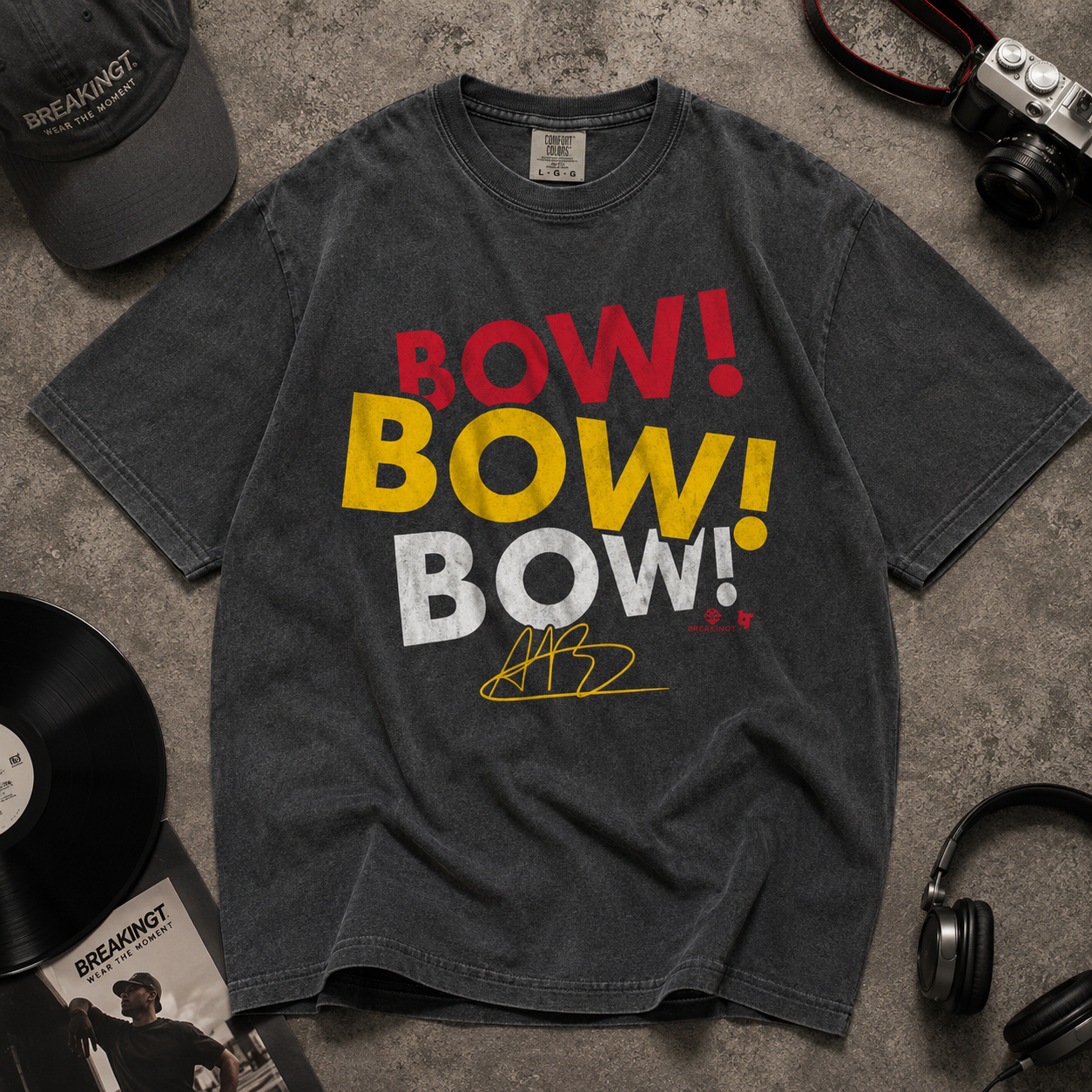 Antonio Brown Bow Bow Bow Vintage Graphic T-Shirt