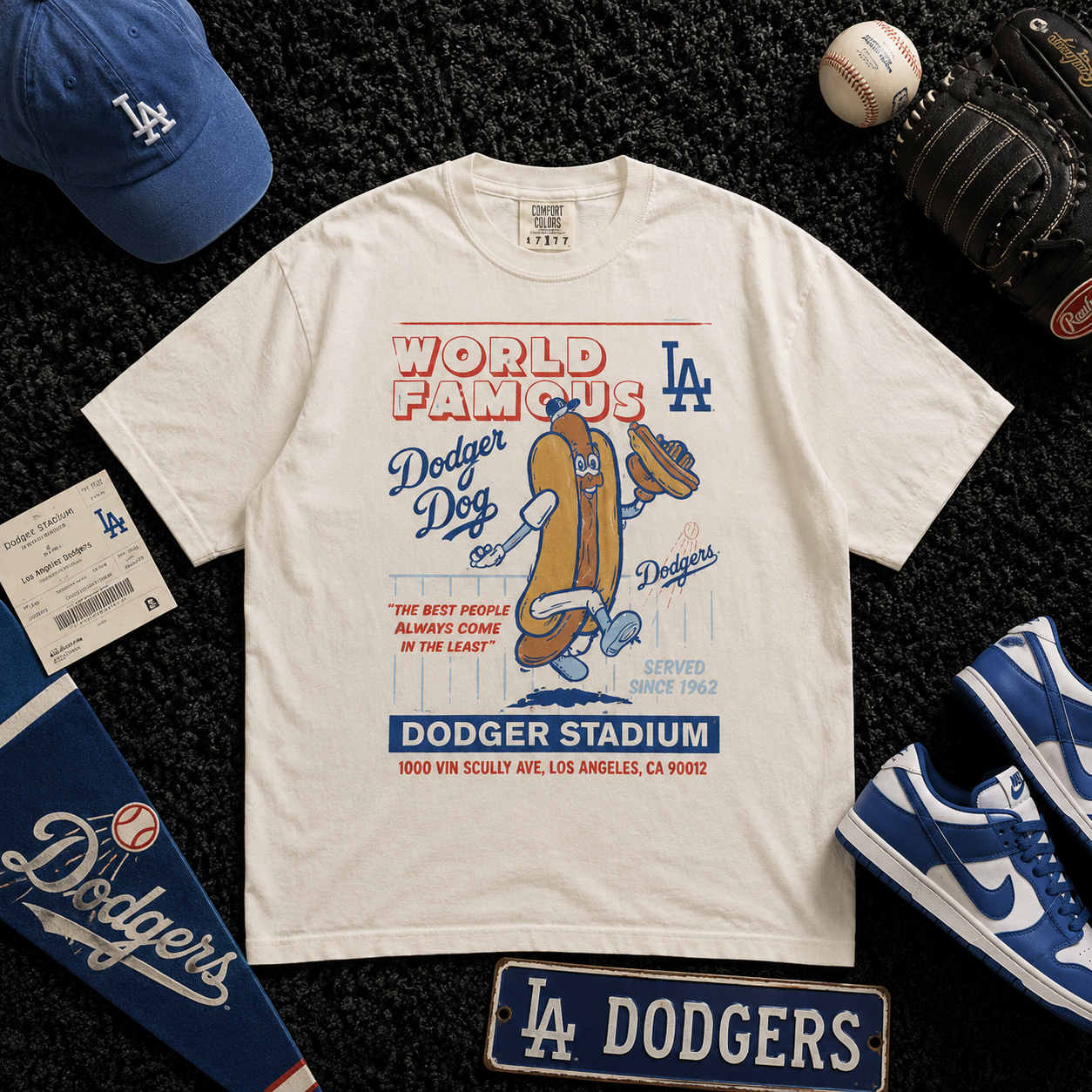 Retro LA Dodger Dog Graphic Tee | Vintage Los Angeles Baseball Shirt