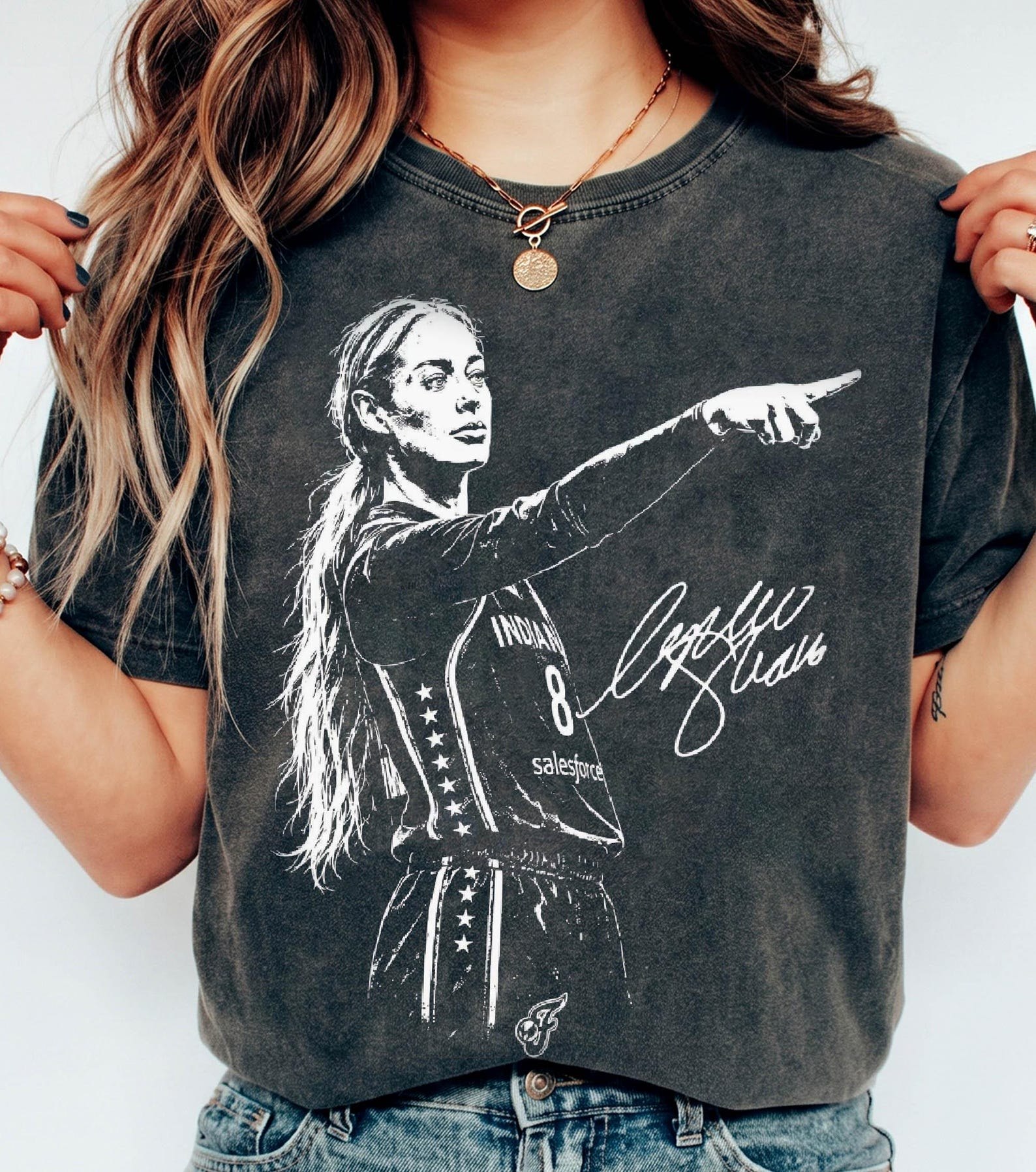 Vintage Lexie Hull Graphic Tee | Retro WNBA Fan Gameday Shirt