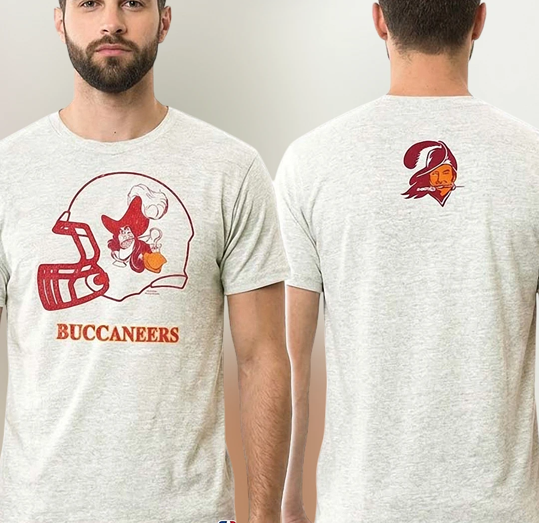 Buccaneers Vintage Helmet Tee Tampa Bay Retro Bucco Bruce Graphic T-Shirt