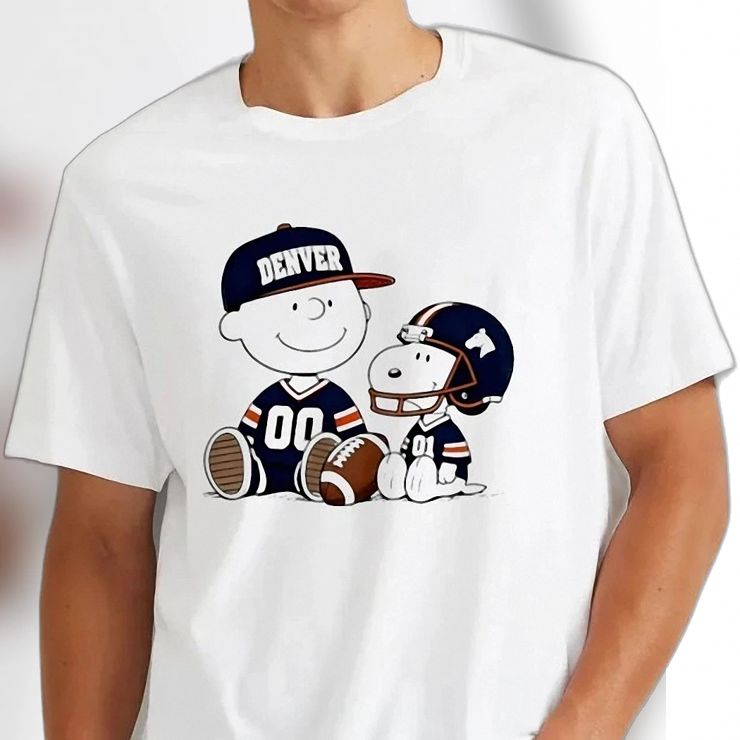 Charlie Brown and Snoopy Denver 00 01 Football Fan Tee