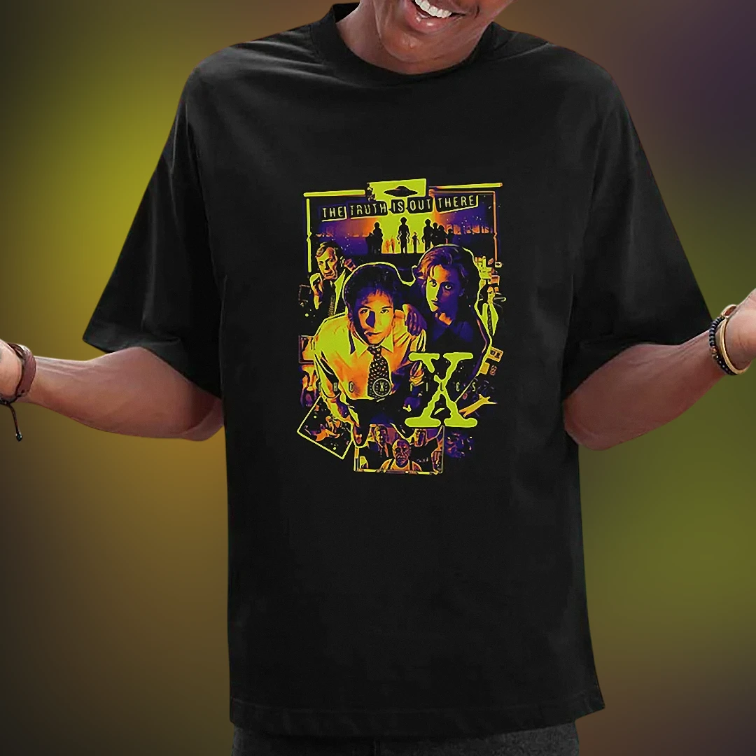 The Truth Is Out There Tee Retro Mulder and Scully Graphic T-Shirt Vintage 90s Sci-Fi Fan Gift