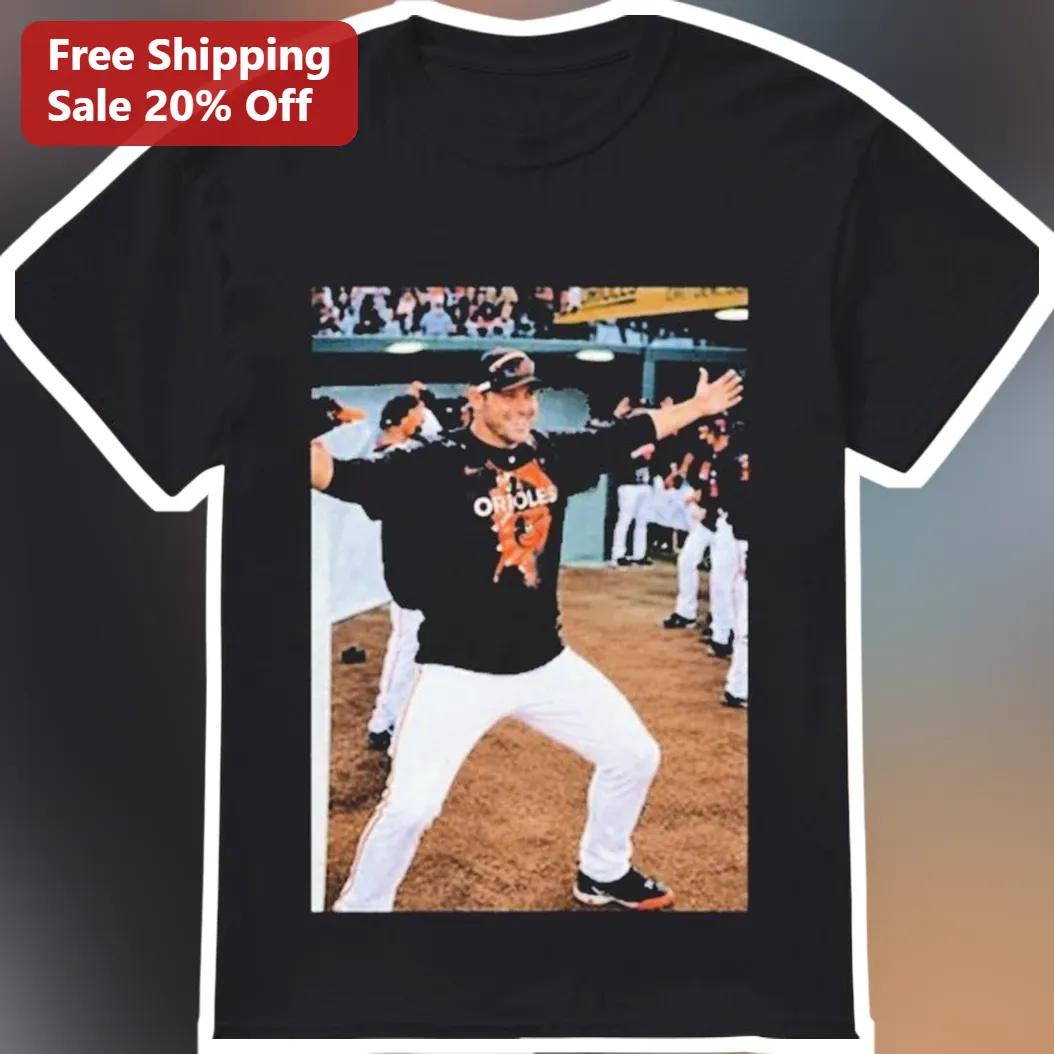 Baltimore Orioles Baseball Celebration Tee Black Vintage Photo Graphic Shirt for Fans