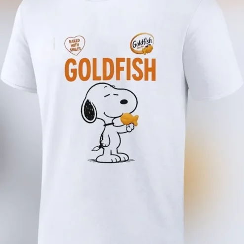 Goldfish Baked With Smiles Snoopy Graphic Tee