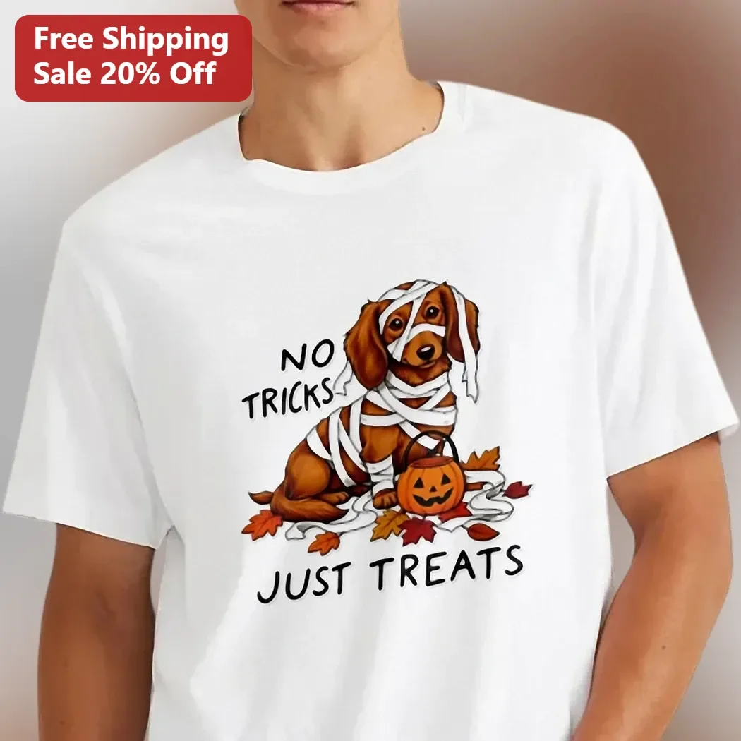 No Tricks Just Treats Dachshund Halloween Graphic Tee Cute Dog Mom Gift