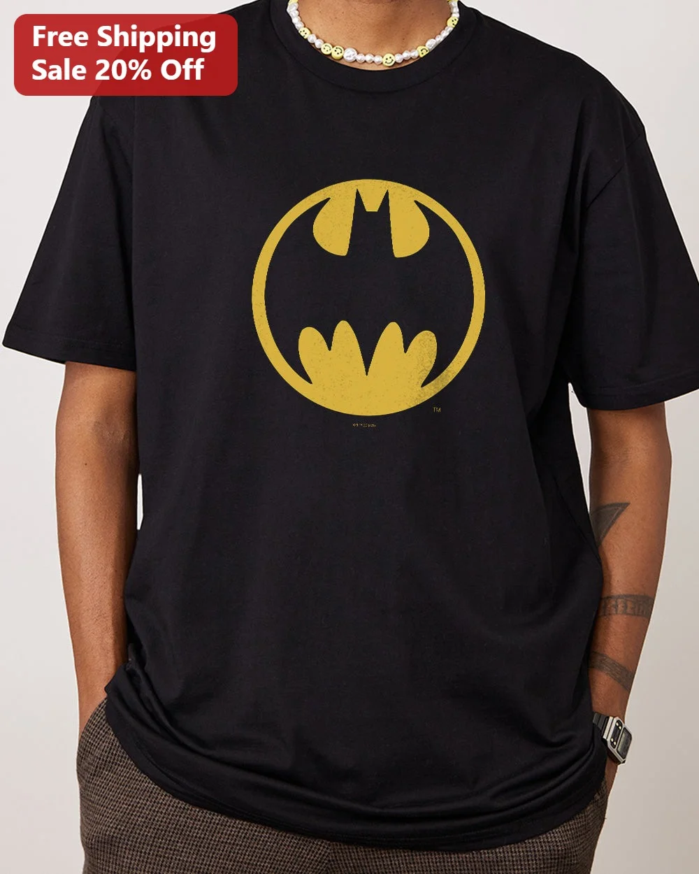 Batman Tee Vintage Bat Signal Logo Graphic T-Shirt for Men Women DC Comics Superhero Fans