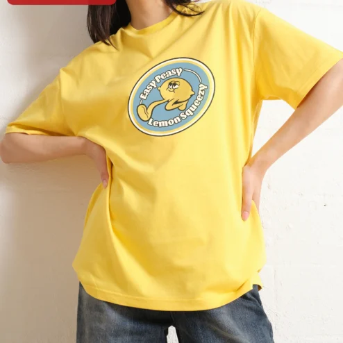 Customer in Chicago, Illinois wearing Easy Peasy Lemon Squeezy Tee Funny Cartoon Lemon Retro Badge Graphic T-Shirt Gift