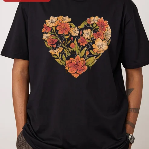 Floral Heart Cats Tee Vintage Botanical Cottagecore Graphic T-Shirt for Women Men Cat Lovers
