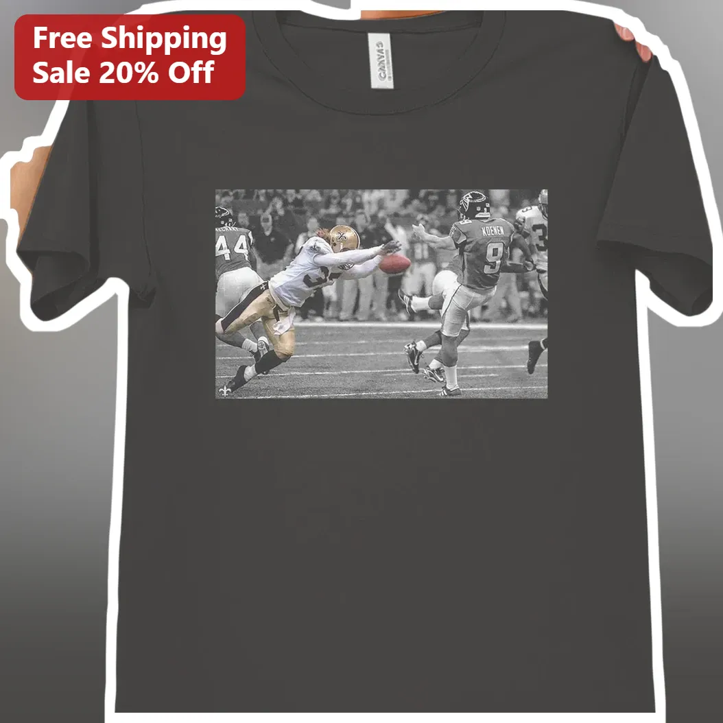 Football Player Catching Ball Action Photo Tee American Football One-Handed Catch Graphic Shirt for Sports Fans