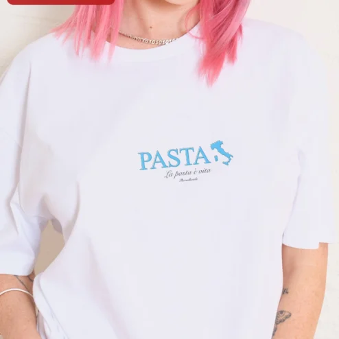 Customer in Chicago, Illinois wearing La Pasta Vita Graphic Tee Italian Food Lover Shirt Funny Pasta Quote Gift