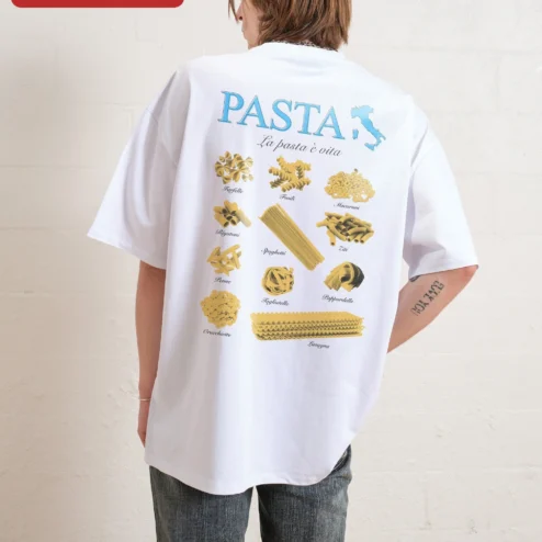 Close-up of La Pasta Vita Italian Food Lover Graphic Tee for streetwear fans in Chicago, Illinois