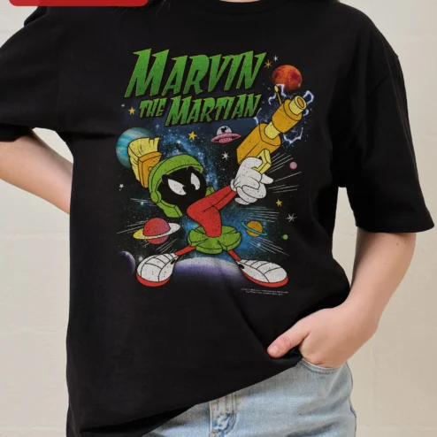 Marvin the Martian Vintage Graphic Tee Looney Tunes Retro Space Cartoon Shirt