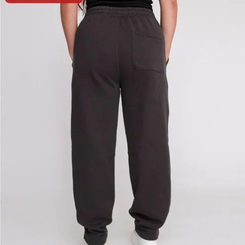 Customer in Chicago, Illinois wearing Plain Black Sweatpants Blank Heavyweight GSM Fleece Joggers Unisex Custom Base