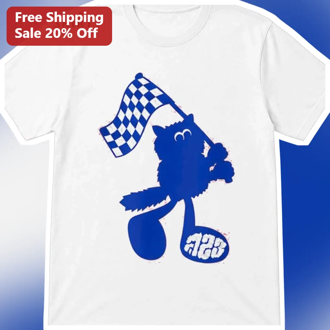 Racing Cat Silhouette Graphic Tee for Cat Lovers and Runners