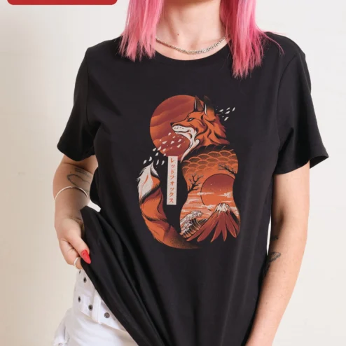 Red Fox Ukiyo-e Japanese Art Graphic Tee for Women