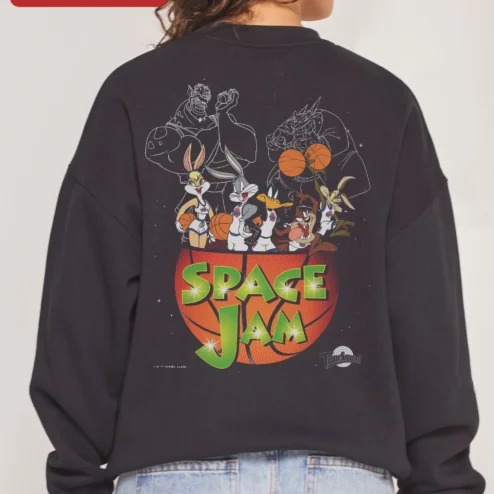 Close-up of Space Jam Looney Tunes Basketball Crewneck Sweatshirt for Men for streetwear fans in Chicago, Illinois