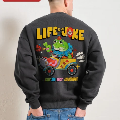 Customer in Chicago, Illinois wearing Threadheads Sweatshirt Vintage 90s Inspired Crewneck Graphic Streetwear for Men